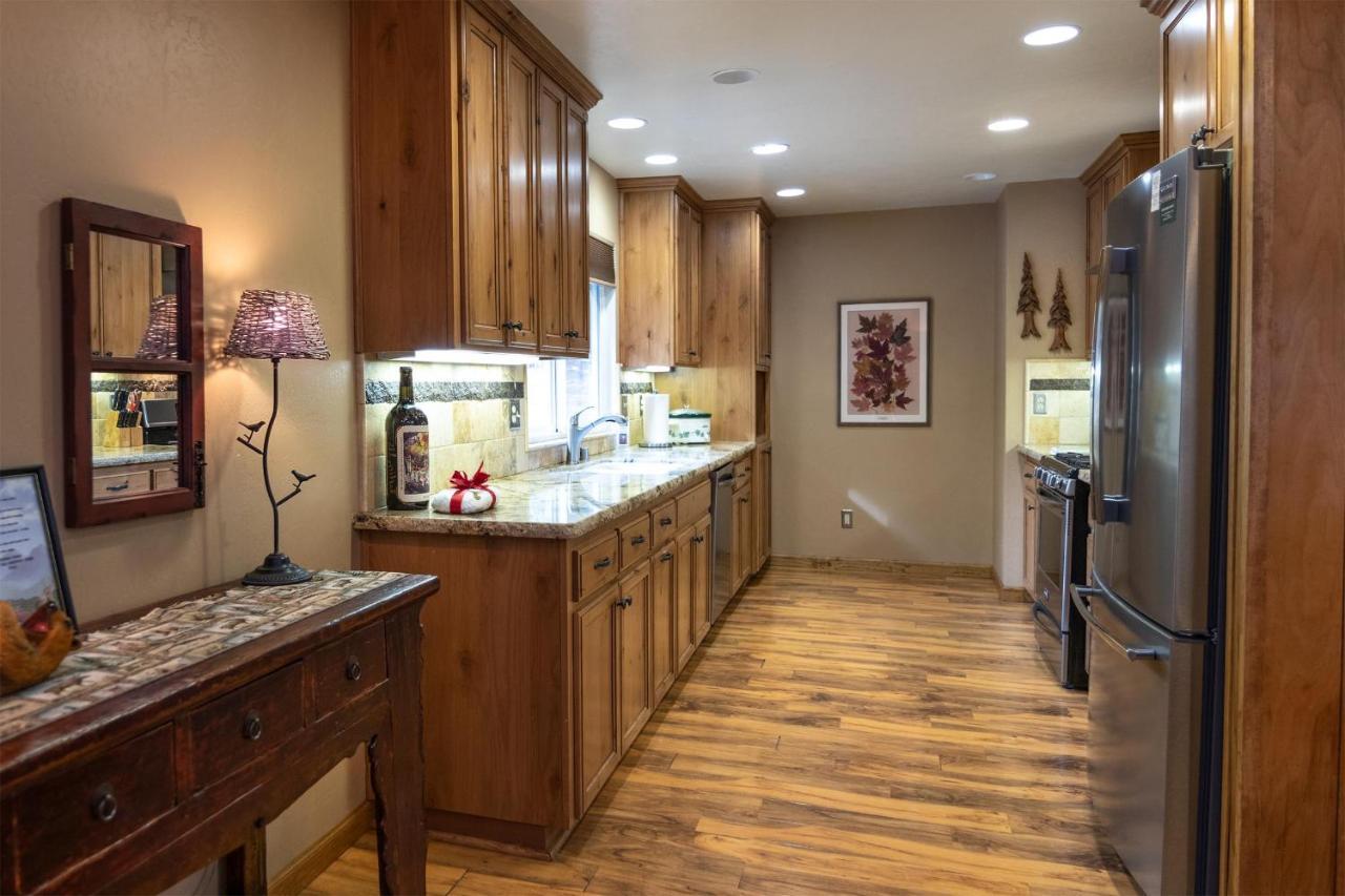 Starlight Lodge Yosemite West Ngoại thất bức ảnh
