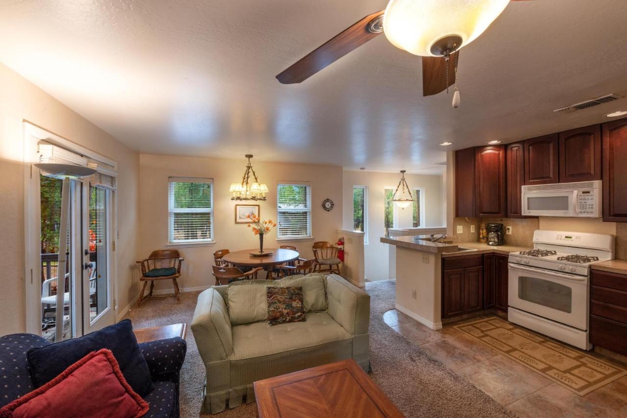 Starlight Lodge Yosemite West Ngoại thất bức ảnh